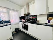 Shaftesbury Avenue, South Harrow, HA2 0PP, 2 bedroom,...