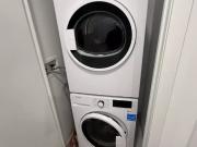 Shared Living/roommate 1 Bedroom For Rent Downtown...