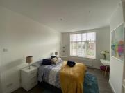 Shared Living/roommate 1 Bedroom For Rent London London...