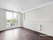 Shared Living/roommate 2 Bedroom For Sale Barnet Greater...
