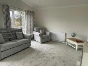 Shared Living/roommate 2 Bedroom For Sale Broadway...