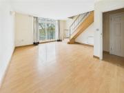 Shared Living/roommate 2 Bedroom For Sale Chelmsford...