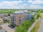 Shared Living/roommate 2 Bedroom For Sale Hockley Heath...