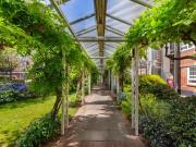 Shared Living/roommate 2 Bedroom For Sale London Greater...