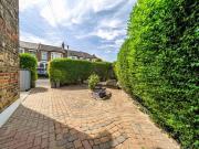 Shared Living/roommate 2 Bedroom For Sale London Greater...