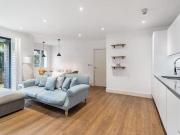 Shared Living/roommate 2 Bedroom For Sale Londres...
