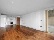 Shared Living/roommate 2 Bedroom For Sale Londres...