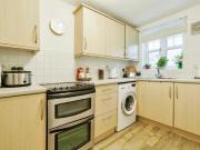 Shared Living/roommate 2 Bedroom For Sale North...