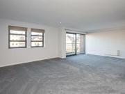Shared Living/roommate 2 Bedroom For Sale North...