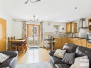 Shared Living/roommate 2 Bedroom For Sale Sheffield...