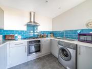 Shared Living/roommate 3 Bedroom For Sale London Greater...