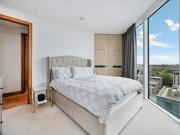 Shared Living/roommate 3 Bedroom For Sale Londres...