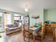 Shared Living/roommate 3 Bedroom For Sale Londres...