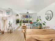 Shared Living/roommate 3 Bedroom For Sale Londres... Shared Living/roommate 3 Bedroom For Sale Londres...