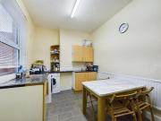 Shared Living/roommate 3 Bedroom For Sale Northampton...