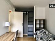 Shared Living/Roommate 3 chambres, Paris Paris 93160...