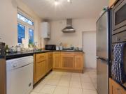 Shared Living/roommate 4 Bedroom For Rent London London...
