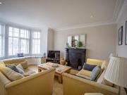Shared Living/roommate 4 Bedroom For Sale Pwllheli...