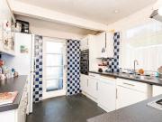 Shared Living/roommate 4 Bedroom For Sale Worthing West...