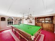 Shared Living/roommate 5 Bedroom For Sale Barnsley...