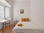 shared living/roommate 5 quarto, Lisbon Lisbon 1900 043...