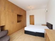 Shared Living/roommate 6 Bedroom For Rent London London...