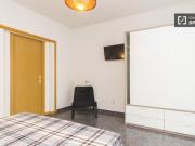 Shared Living/Roommate 8 Dormitorio Madrid Madrid ES64984390