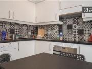 Shared Living/Roommate 8 Dormitorio Madrid Madrid ES70756578