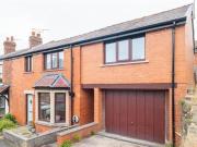 Shaw Brow, Whittle le woods, 3 Bedroom End
