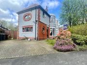 Shaw, Park Parade, Oldham, 3 Bedroom Semi detached