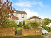 Shaws Way, Rochester, 4 Bedroom Semi detached