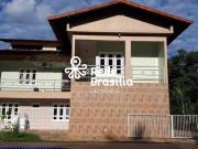 SHDB Ql 32 Casa com 9 quartos sendo 1 suíte à venda...
