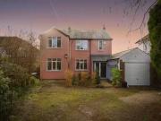 Sheepcote Dell Road, Holmer Green, High Wycombe
