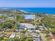 Shelly Beach Living, Moments from the Ocean