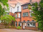 Shepherds Hill, London, 2 Bedroom Apartment