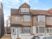 Sheringham Avenue, Romford, 4 Bedroom Terraced