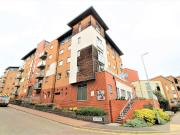 Ship Wharf, Colchester CO2, 2 bed flat to rent, £1,200...