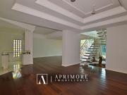 SHIS QI 03 LOTE VAZADO, 05 SUÍTES, VARANDA, POMAR,...