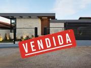 SHIS QI 23 CONJUNTO 09 CASA TÉRREA DE ALTO PADRÃO NO...