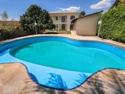 SHIS QI 25, Casa, Rua bem localizada próxima ao...