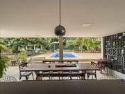 SHIS QI 3 REFORMADA 5 QUARTOS 2025,00M² TERRENO