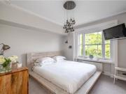 Shooters Hill Road, London, SE3