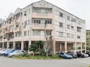 Shop Apartment Taman Pinggiran Putra 15Renovation Furnished