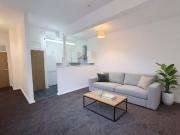 Short Hill, Nottingham NG1, 2 bed flat to rent, £873 pcm...