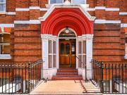 Short Let. A beautifully presented two bedroom flat...