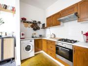 Short let Bright 1 bed flat Hackney Dalston
