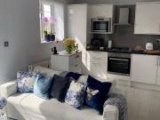 { Short Let} Cheap Zone 1 Studio