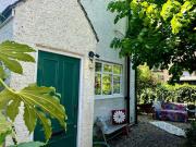 Short Let Cottage in Wimbledon