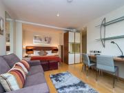 Short let Furnsihed Studio/1Bed available now