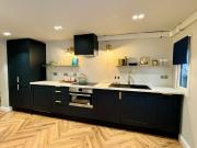 [Short Let] Modern 1B 1.5B Garden Flat in Camden